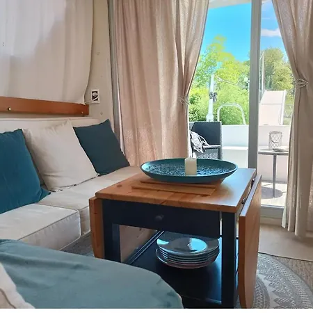 Nuit Insolite Et Cocon *