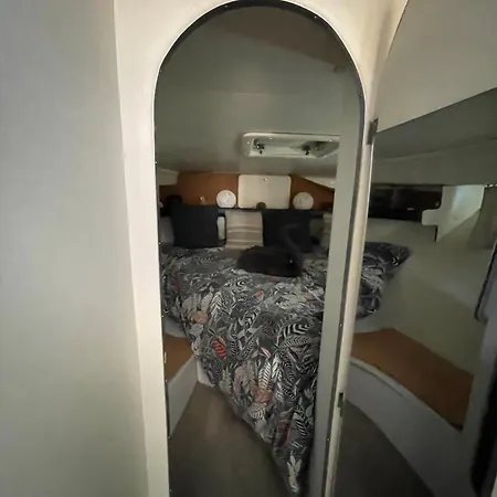 Nuit Insolite Et Cocon *