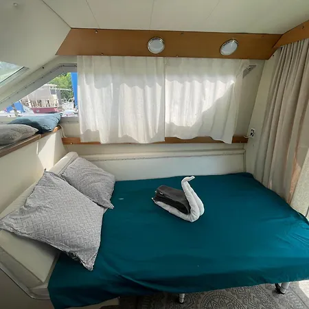 Nuit Insolite Et Cocon Valence (Drome)