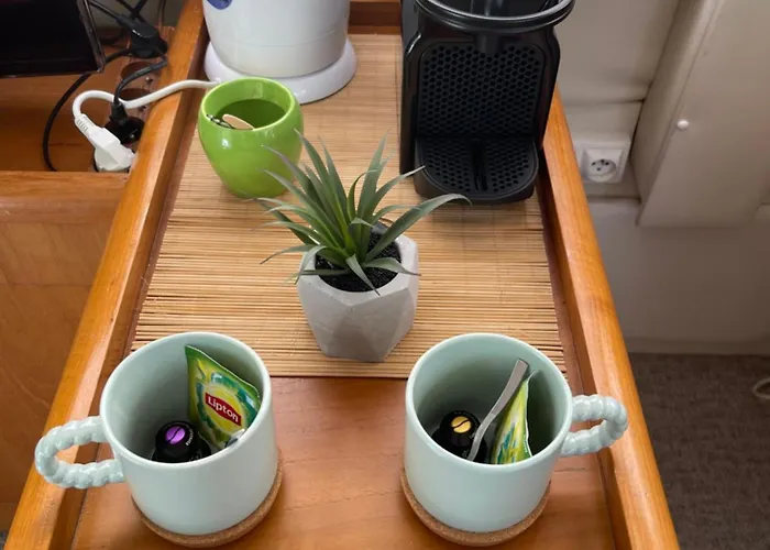 Nuit Insolite Et Cocon Botel Valence (Drome)